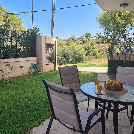 Philoxenia Home Oropos / Just Moments From The Sea Nea Palatia Exterior photo