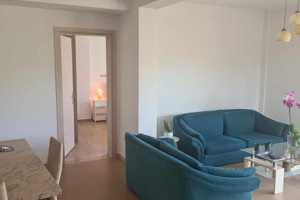 Holiday home Philoxenia Oropos / Just Moments From The Sea